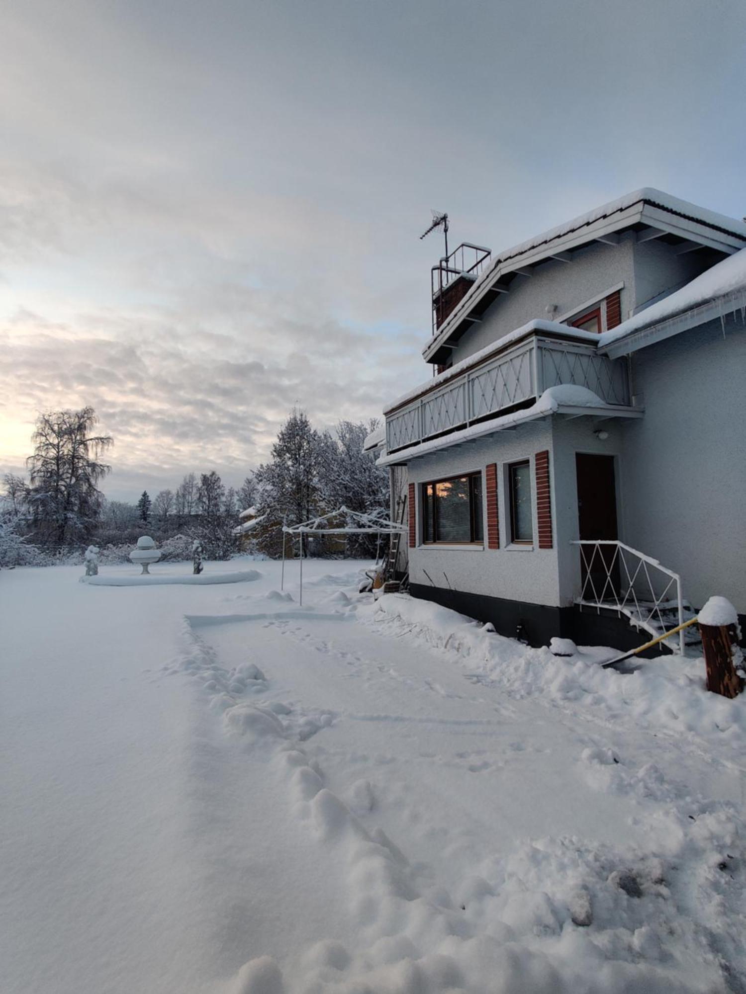 Nina'S Guesthouse, Jaemsae City,160 M2 Exterior photo